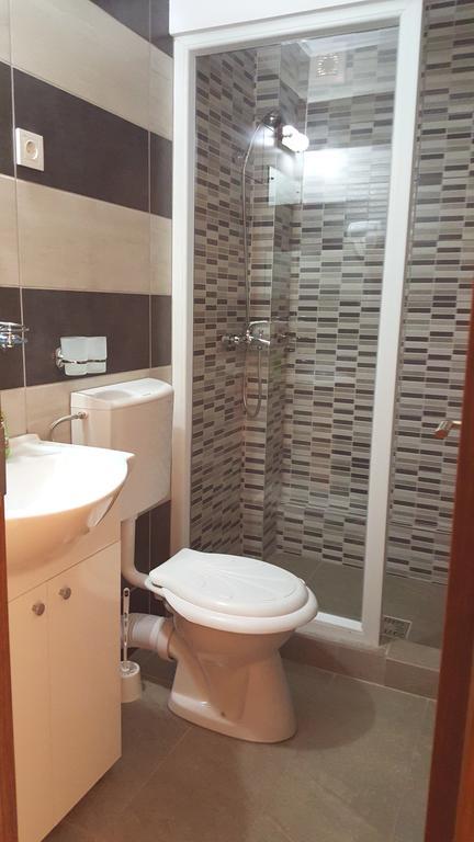 Hotel Casa Alex Târgu Jiu Zimmer foto